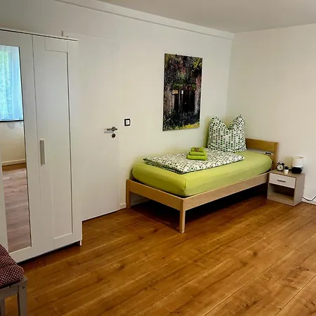Unterm Stein - Schneewittchen - 2 Schlafzimmer Apartment Alheim
